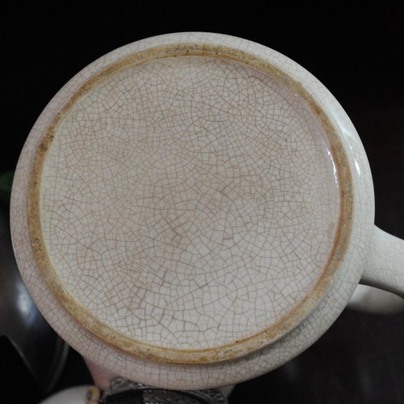 Vintage Porcelain Teapot with Felt Lined Aluminum Warmer - Picture 13 of 16